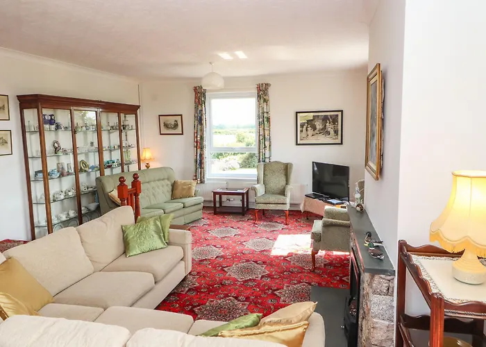 West Croft * Mawbray